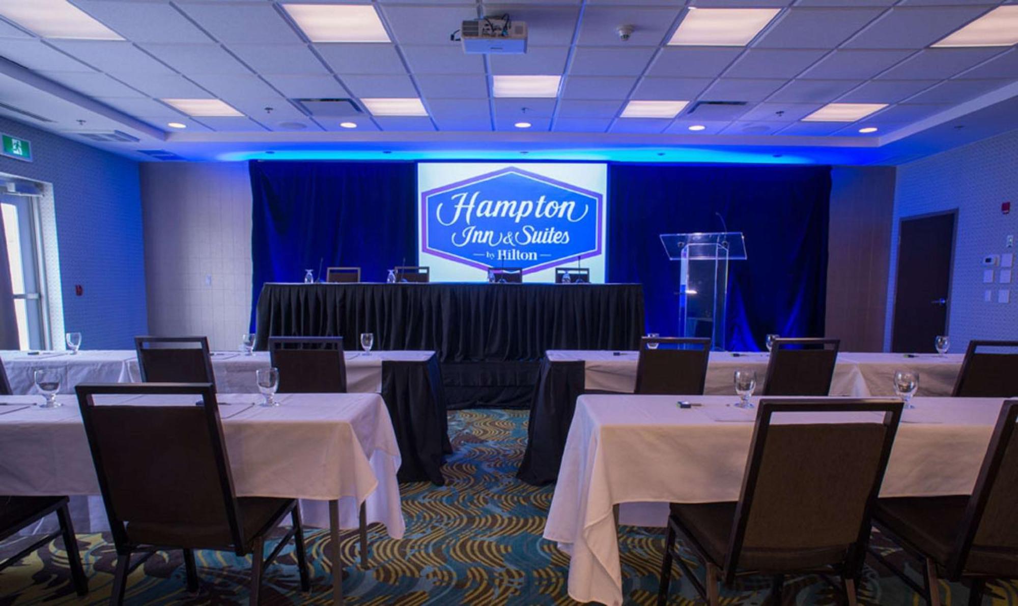 Hampton Inn & Suites By Hilton St. John'S Airport Esterno foto